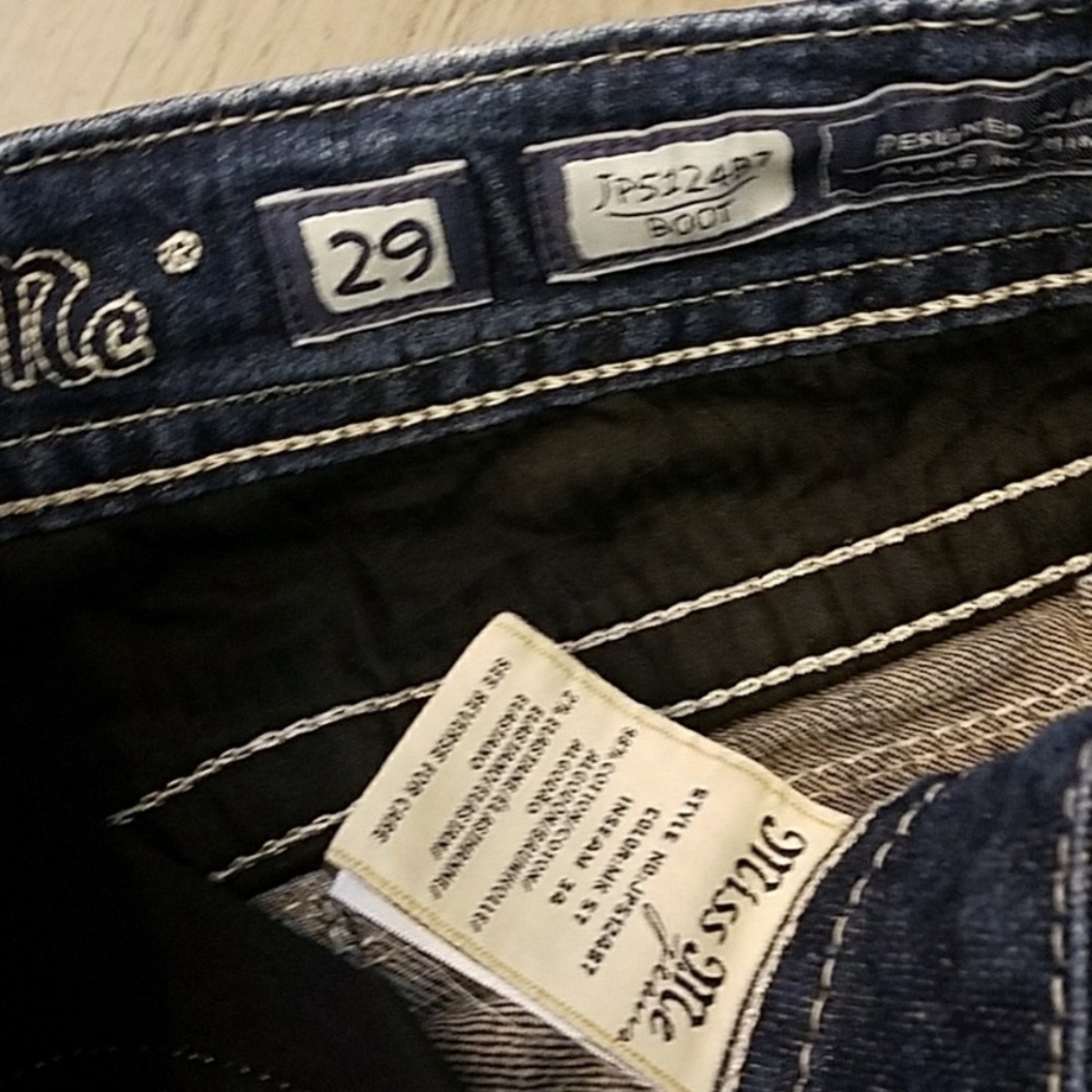 Miss Me jeans size 29 boot - Picture 4 of 6